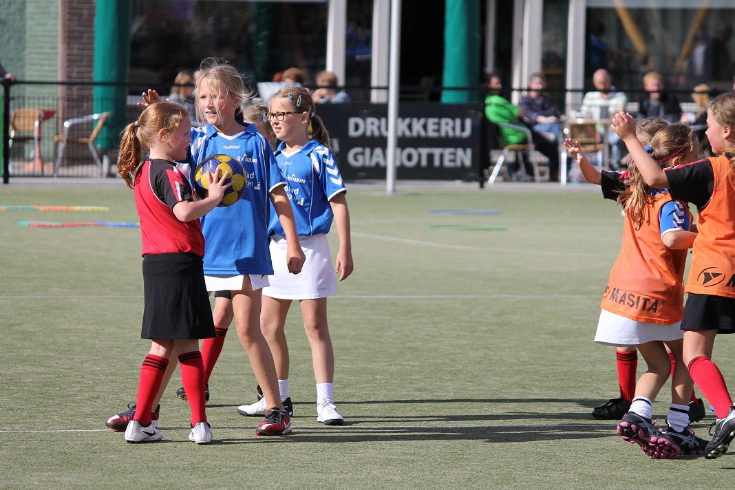 Wedstrijd 1 E2 139.JPG